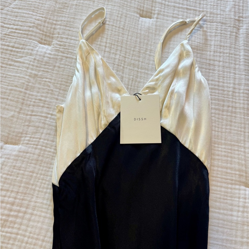 DISSH Black and White Women's Dress - Picture 7 of 10